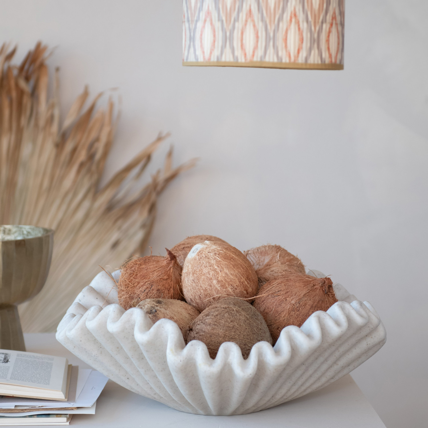 AH3518 Creative Co-Op Decorative Resin Ruffled Bowl, Stone Finish, Cream Color